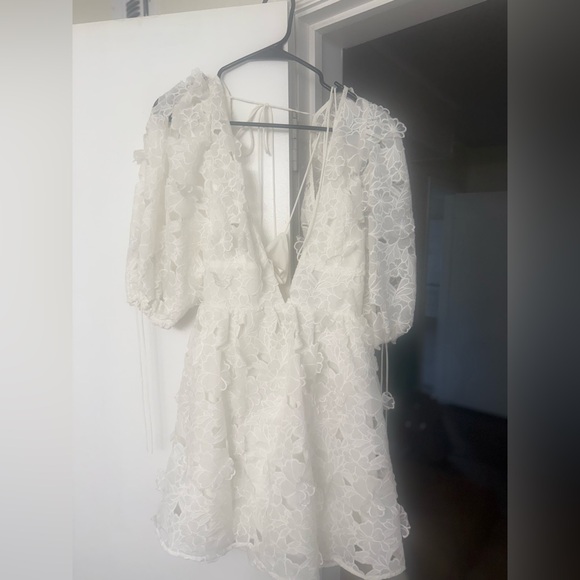 For Love & Lemons Leighton Dress
Size Large
Worn once - Picture 4 of 5